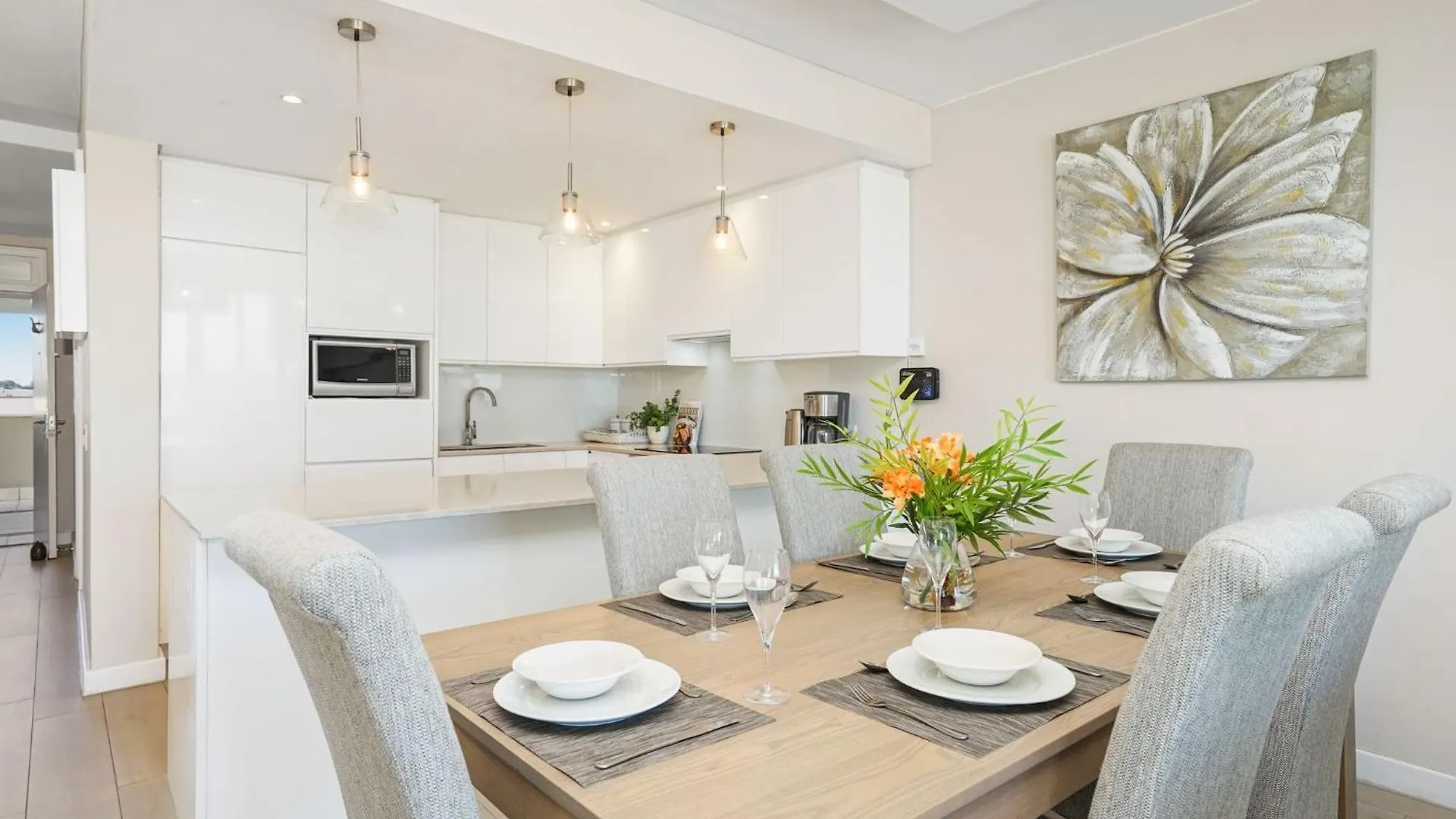 Apartment Dolphin Beach H106 By Hostagents Bloubergstrand