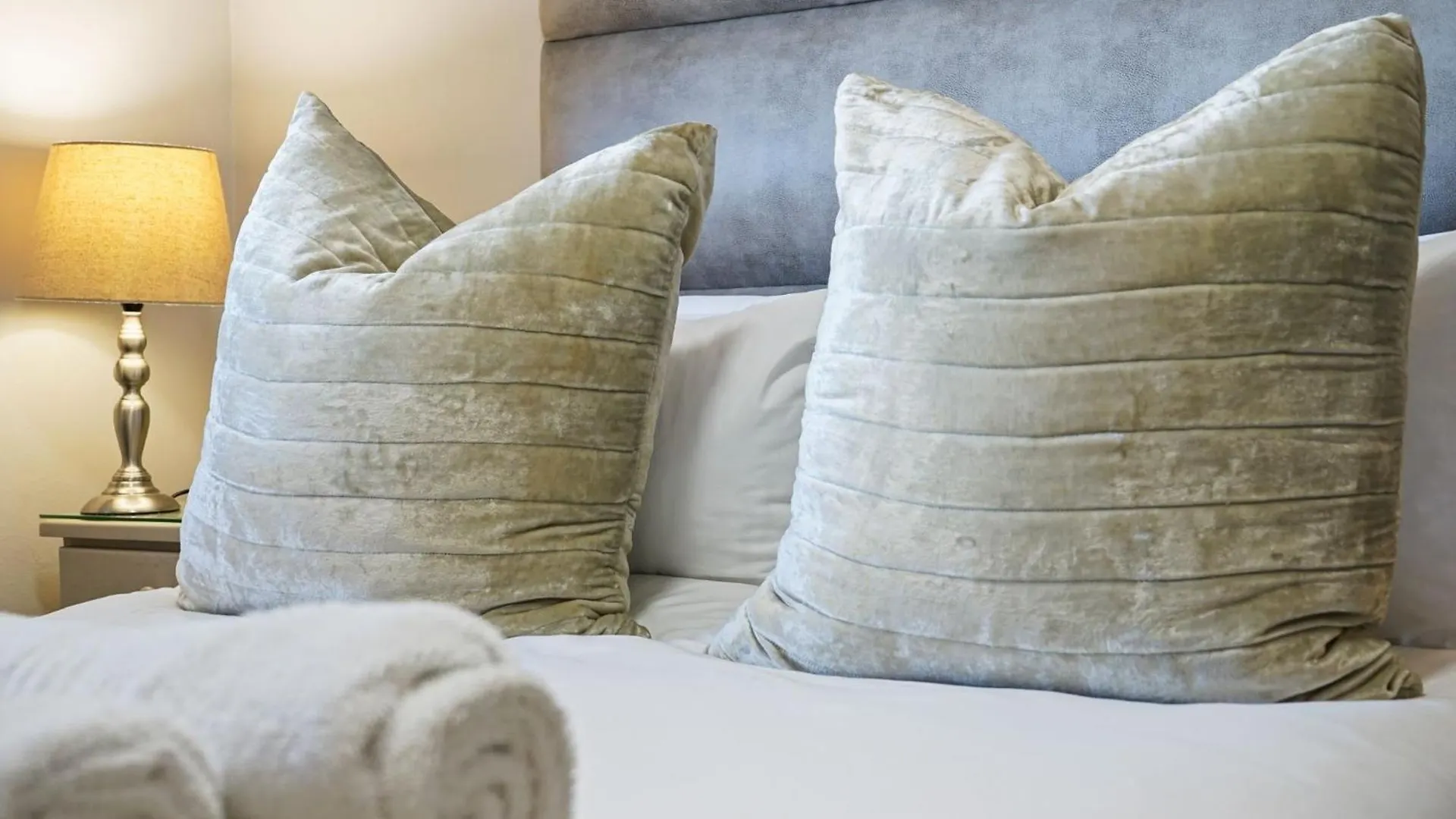 Dolphin Beach H106 By Hostagents Bloubergstrand Apartment